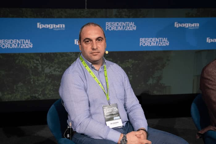Иво Тодоров представя на Residential Forum, организиран от Градат Медия Груп.